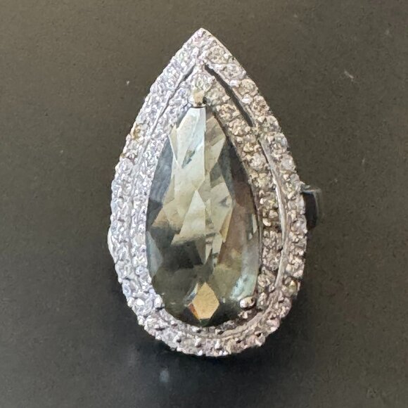Brand new-Pear Shape Silver Ring with Stone in Dark Green - Picture 1 of 3